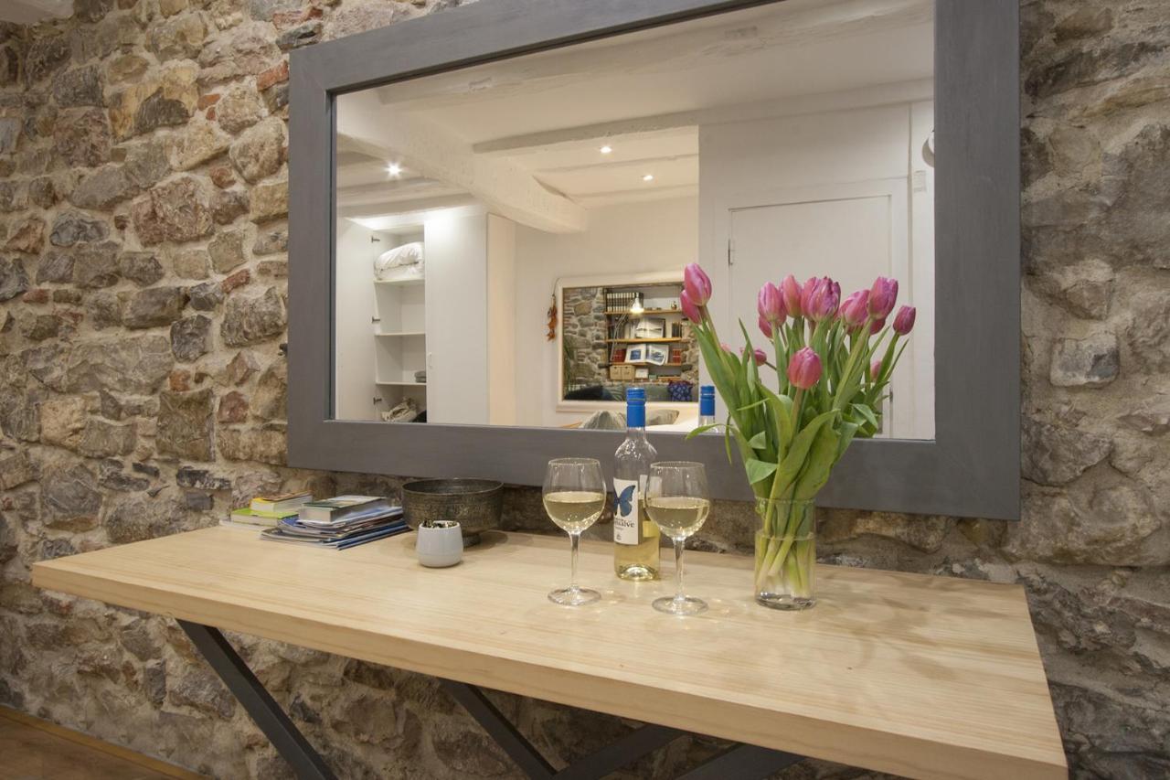 Zoe By Oldtown Ss Apartments San Sebastian Exterior photo